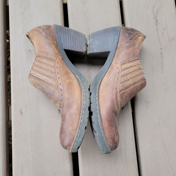 Born Sorla Brown Leather Chunky Heel Slip-on Western Cowgirl Boho Brogue Booties - Picture 3 of 7